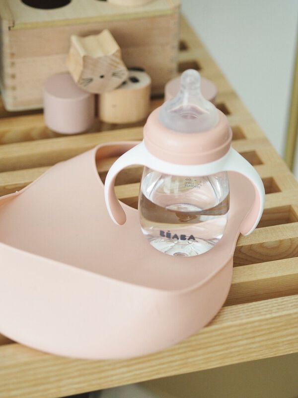 Silicone bib old pink