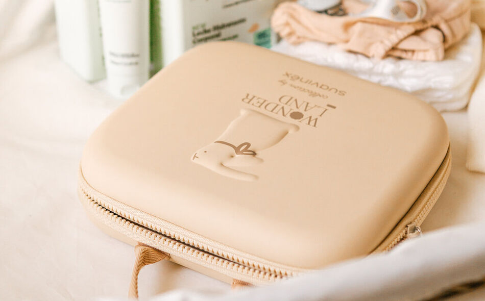 Pflege‑ und Hygiene‑Set mit 8 Zubeh&ouml;rteilen &ndash; Wonderland - Beige