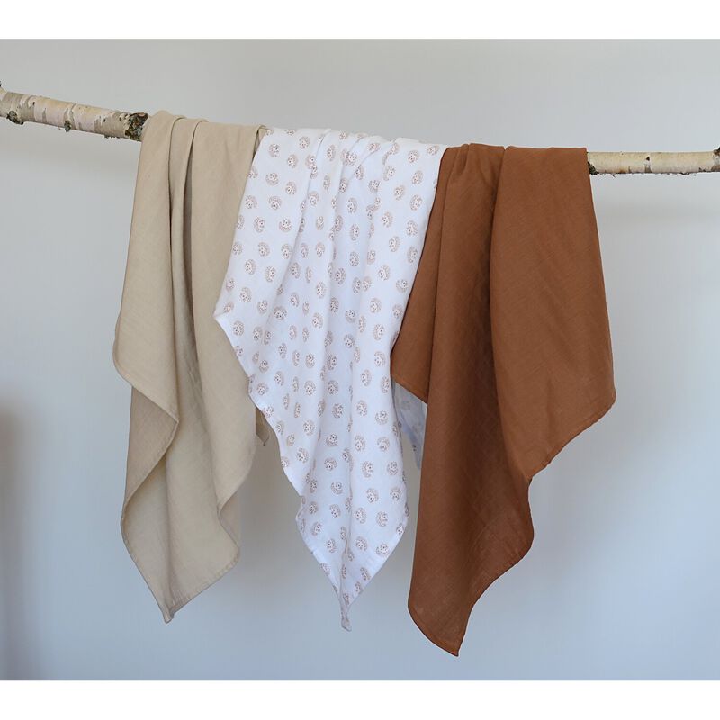 Set of 3 Cotton Muslin Swaddle Blankets hedgehog