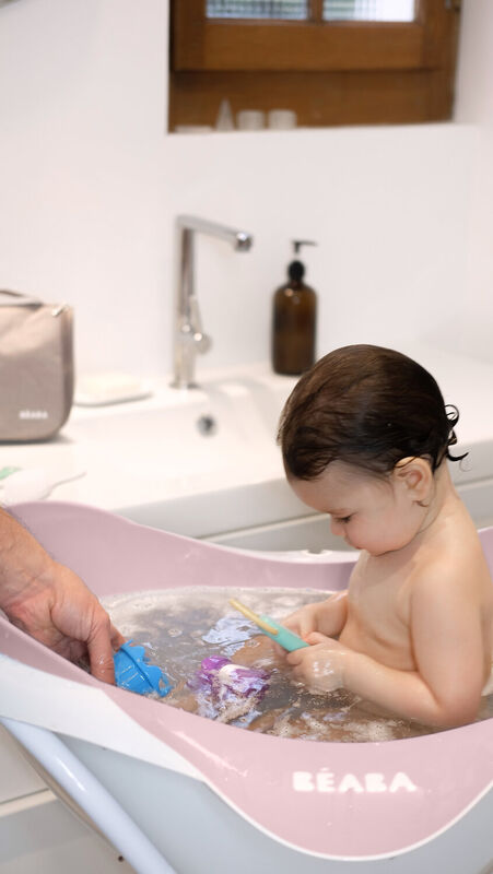 Ba&ntilde;era beb&eacute; Cam&eacute;l&eacute;'o&reg; old pink