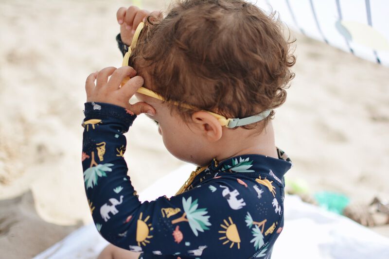 Sunglasses 2-4 years merry pollen
