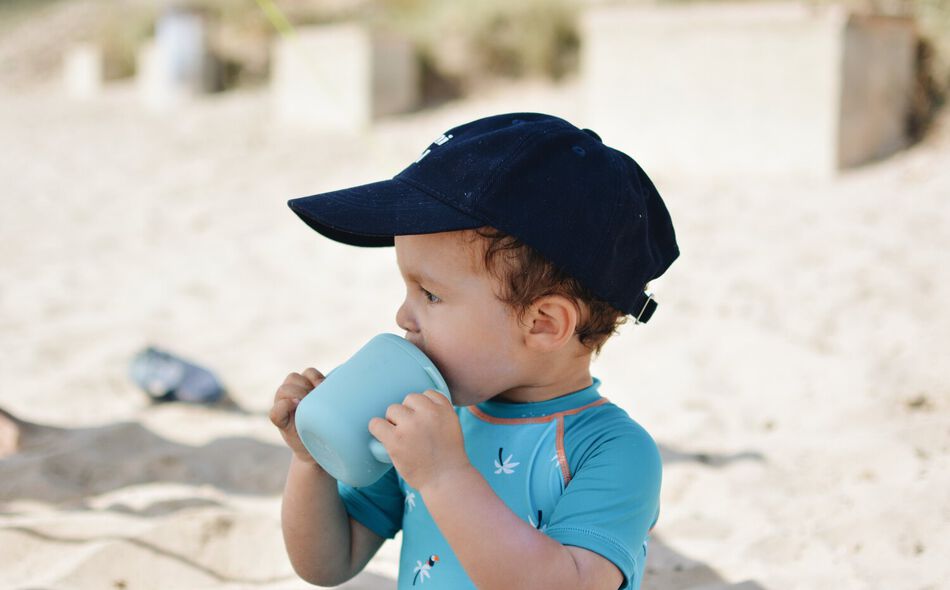 Silicone learning cup blue