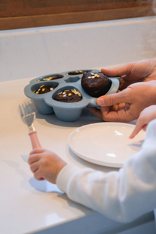 Multiportions Silicone Baby food Freezer Tray, baby freezer portions 6 X 150ml - Windy Blue