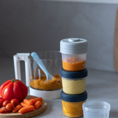 Set of 4 interlocking portion jars