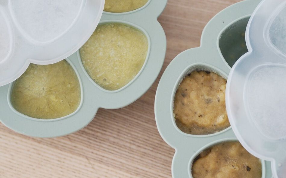 Multiportions Silicone Babyfood Freezer Tray, baby freezer portions 6 X 150ml - Sage Green