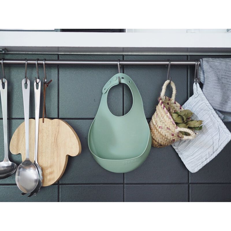 Lot de 2 bavoirs silicone Gris clair/Vert sauge (Béaba) - Image 3