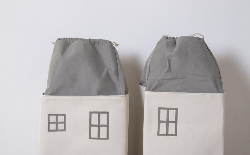 Spielzeugbox House grau cremewei&szlig;