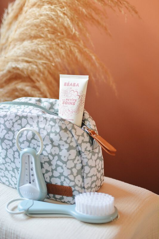 Grooming kit cherry blossom