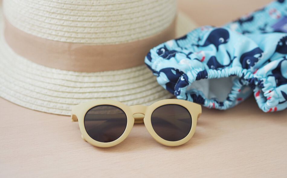 Sunglasses 2-4 years happy state gold