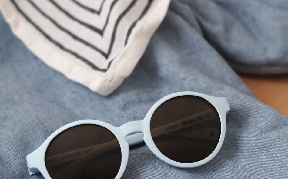 Sunglasses 2-4 years
