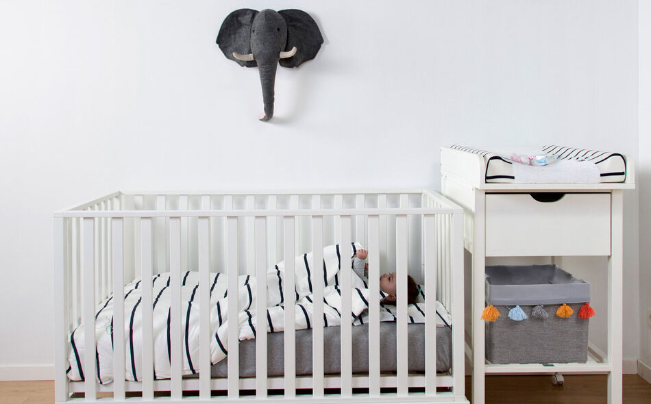 Lit b&eacute;b&eacute; 70x140cm BE17 blanc