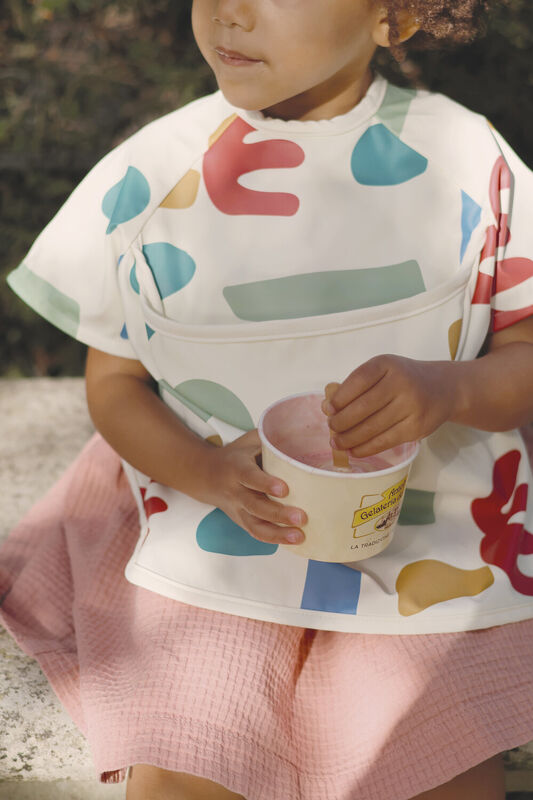 2 in 1 bib with removable sleeves Playful