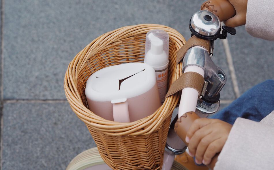 Silicone Snack Box - Pink