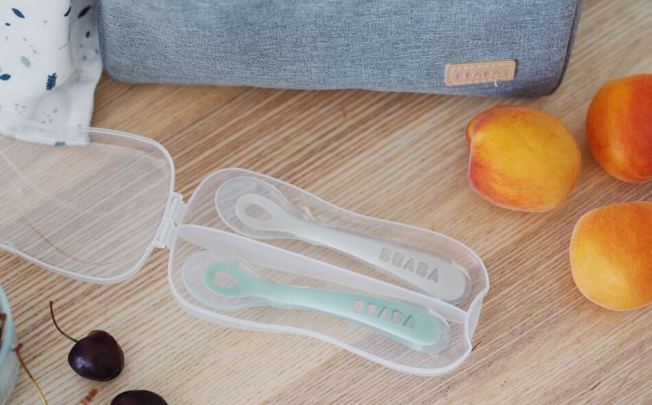 2nd stage 2 silicone spoon set + carry box velvet grey / sage green