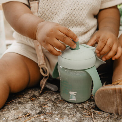 Tasse d'apprentissage +6M 200 ml - Vert