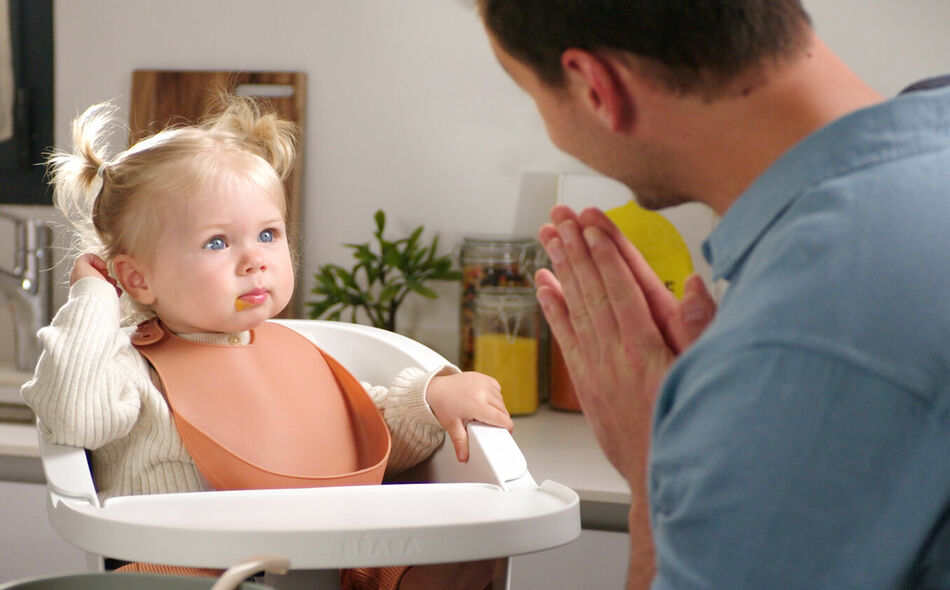 Silicone Baby Bib terracotta