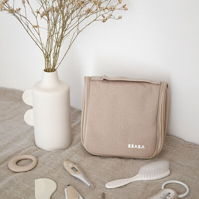 Kulturtasche mit 10 Accessoires - Tonerde