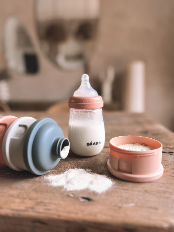 Formula milk container 4 compartments mineral grey /pink