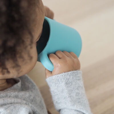 Silicone learning cup blue
