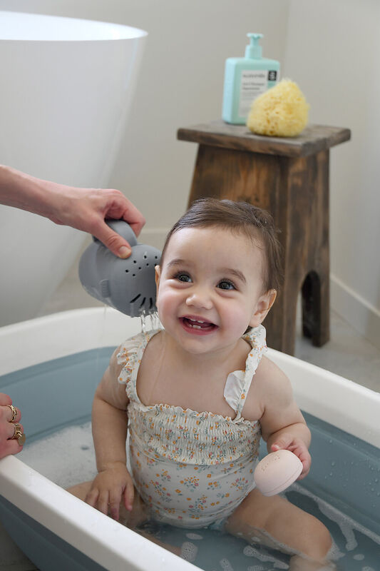 Silicone head rinser Pebble