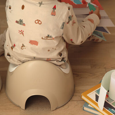 Eco-designed ergonomic potty - Clay Earth