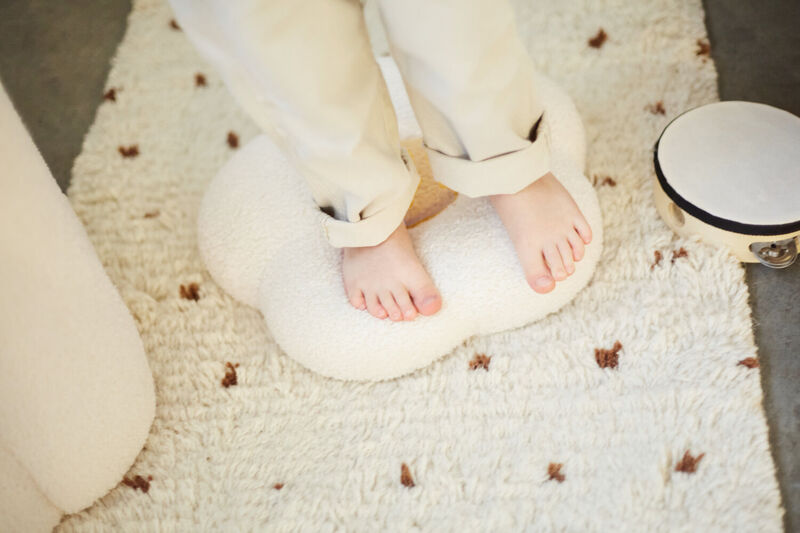 Pouf + Toybox Flower offwhite