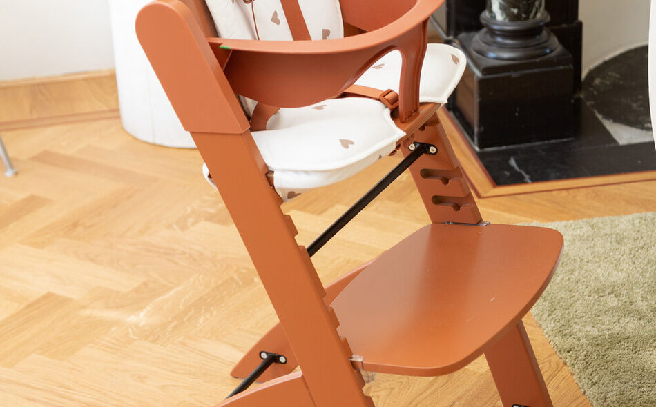 EVOSIT High Chair + Feeding Tray - Rust