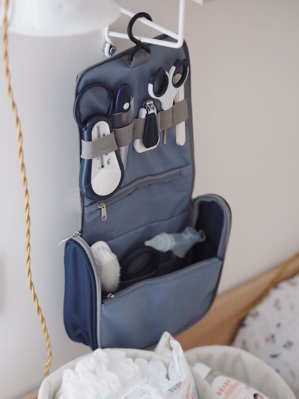 Toiletry bag night blue