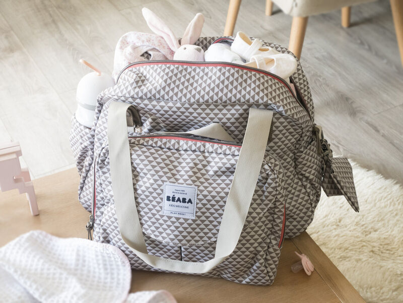 Wickeltasche Geneve II - Playprint grey/coral