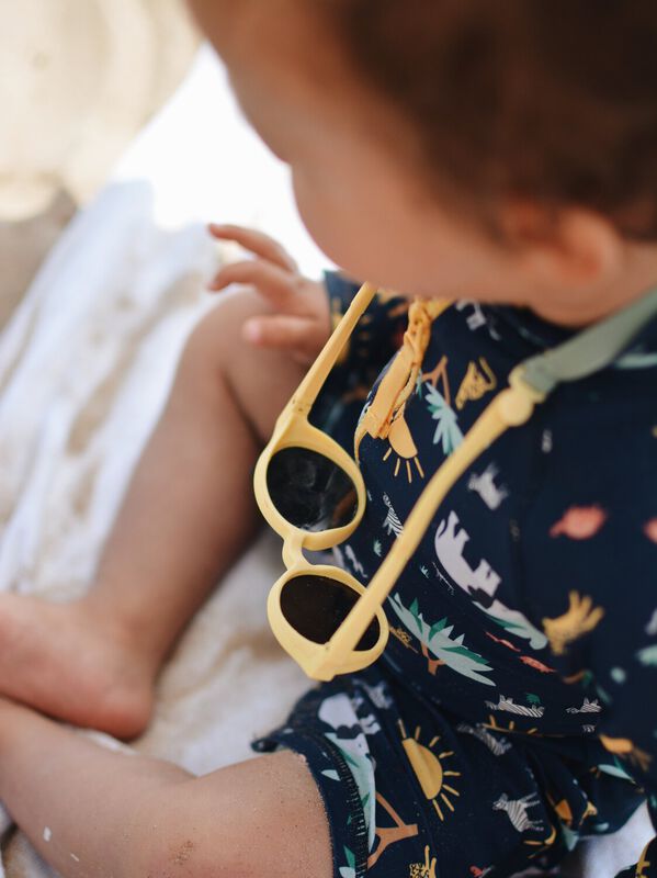 Sunglasses 2-4 years merry pollen
