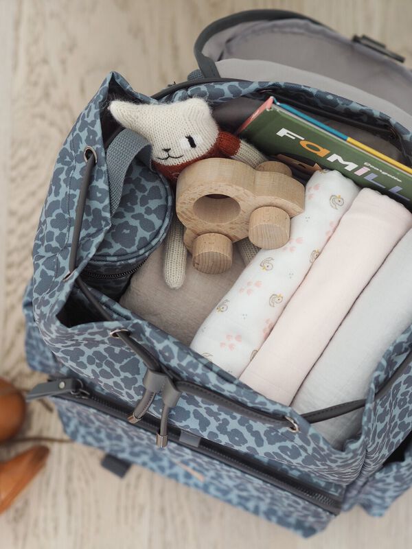 Vancouver backpack cherry blossom