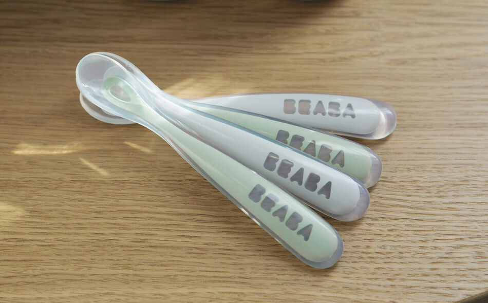 1st stage 4 silicone spoon set velvet grey / sage green 1st stage 4 silicone spoon set velvet grey / sage green