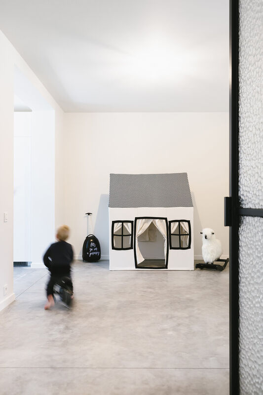 Playhouse noir et blanc