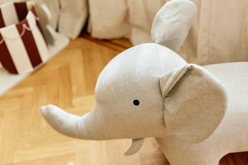 Standing Elephant - Linen - Grey