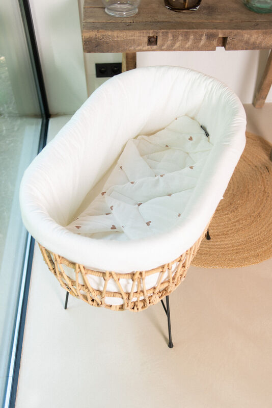Rattan cradle metal legs + cover offwhite