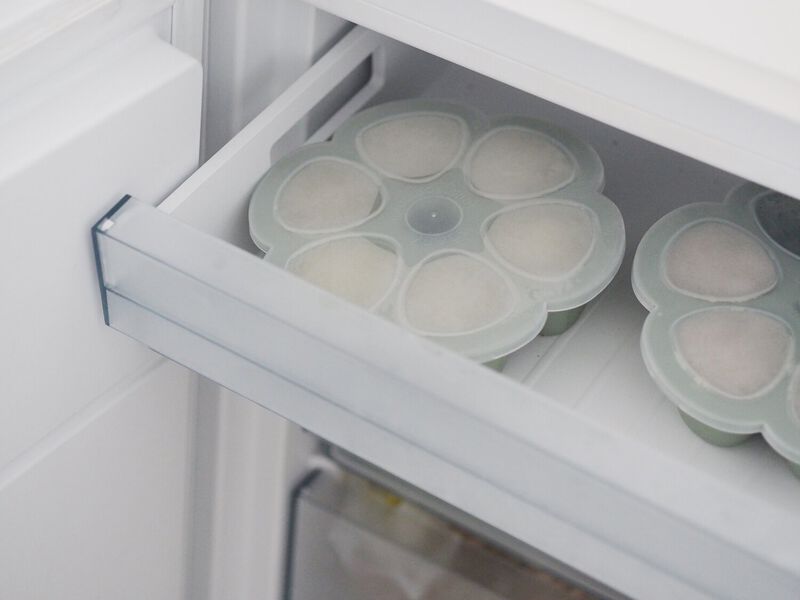 Multiportions Silicone Babyfood Freezer Tray, baby freezer portions 6 X 150ml - Sage Green