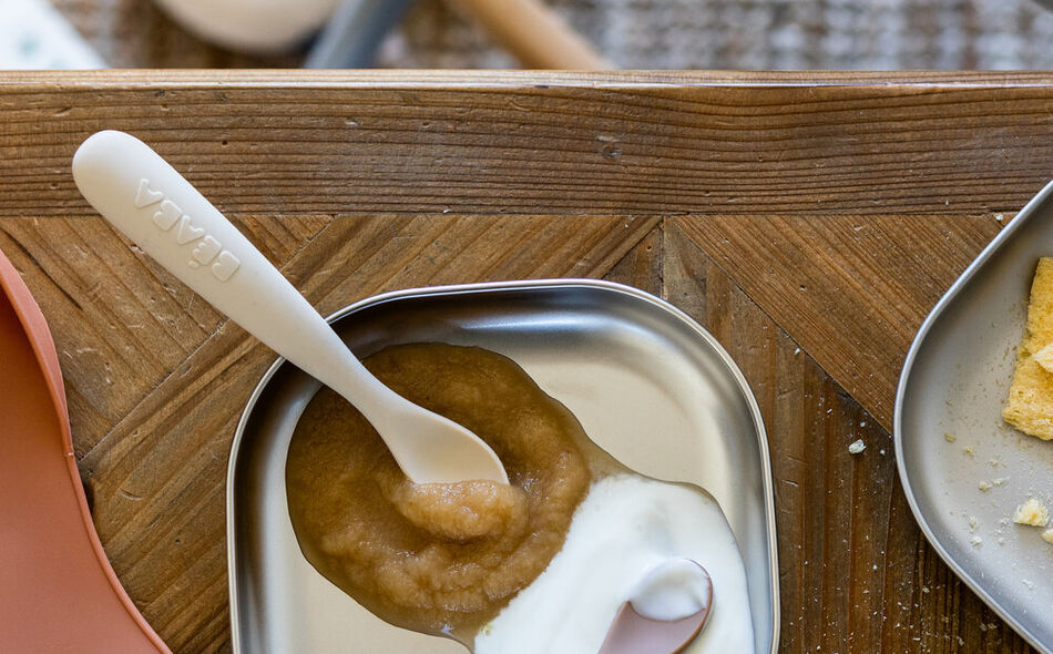 1st stage 2 silicone spoon set  + carry box - Clay / Praline