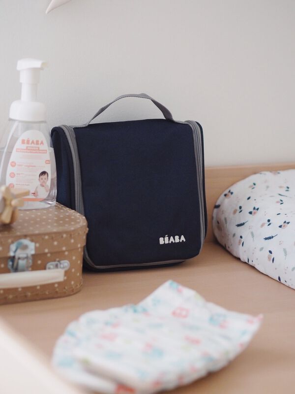Toiletry bag night blue