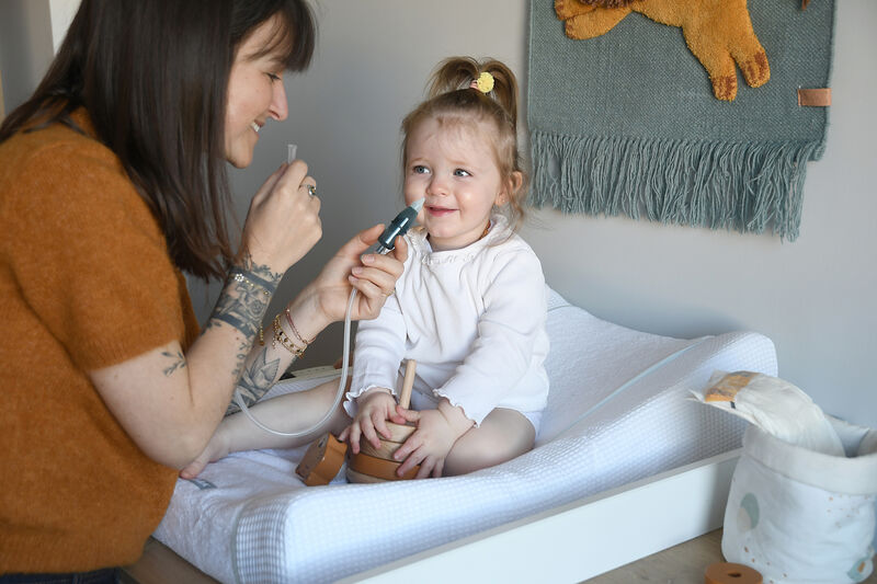 Mouche b&eacute;b&eacute; manuel Minidoo - Min&eacute;ral