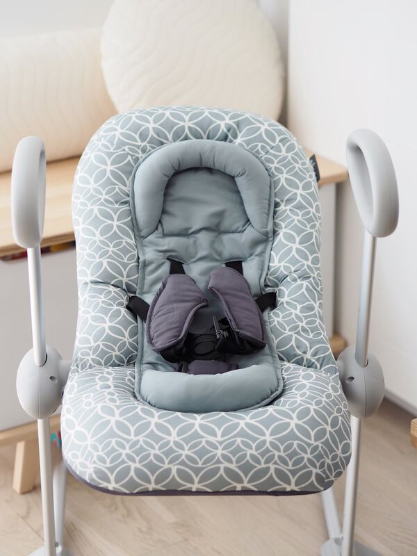 Hamaca bebé BÉABA Up & Down III, ajustable 4 alturas, función balancín,  ergonómica y segura, gris – Shopavia