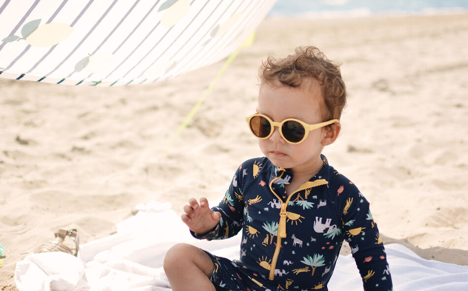 Sunglasses 2-4 years merry pollen
