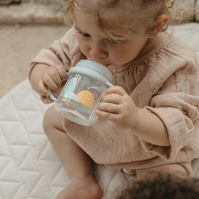 Biberon avec anses et bec silicone Dreams +6m Blue