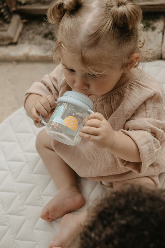 Biberon avec anses et bec silicone Dreams +6m Blue