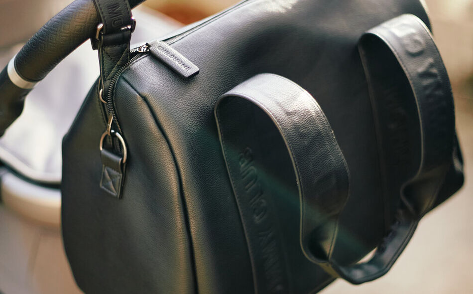 Wickeltasche Mommy Club - Signature - Veganes Leder - Schwarz