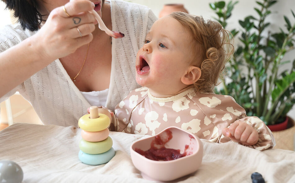Silicone bowl with suction cup - Cotton Candy